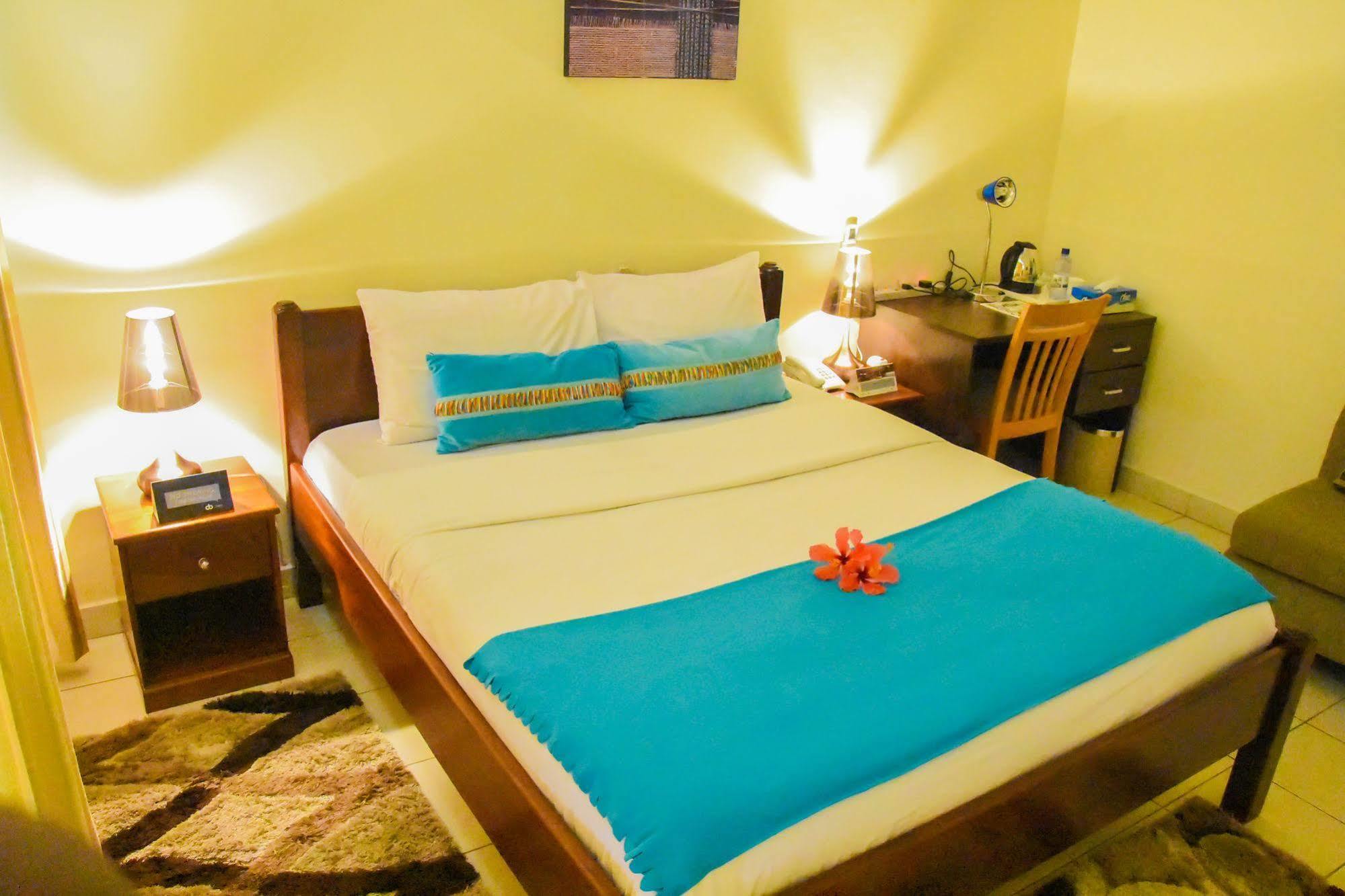 Urban By Cityblue Kigali Bed and Breakfast Esterno foto